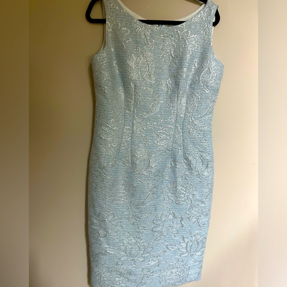 Gorgeous icy blue metallic sheath dress by Sara Campbell in size 10. NWT